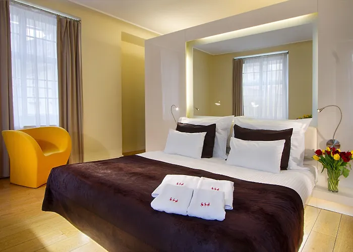 Hotel Three Storks 5*