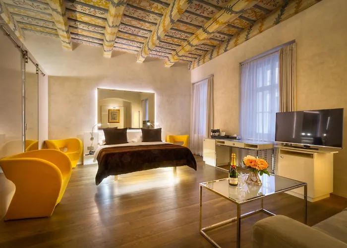 Three Storks Hotel 5*