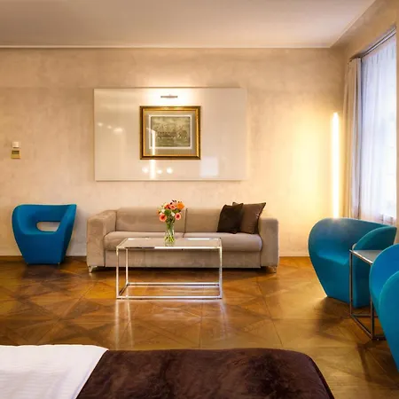 Three Storks Hotel 5*