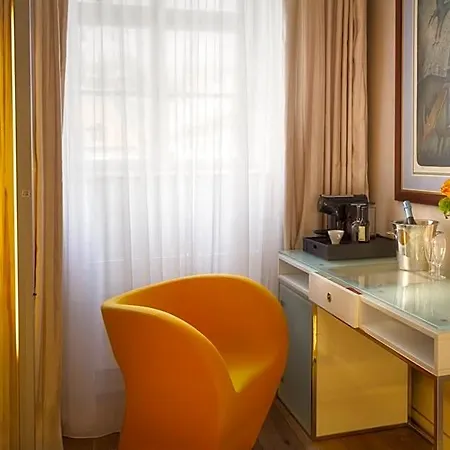 Three Storks Hotel 5*