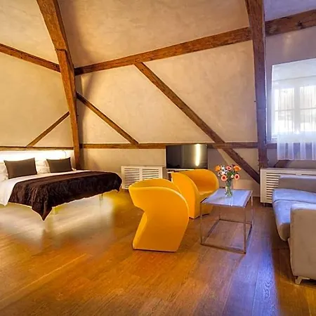 Three Storks Hotel 5*