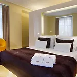 Hotel Three Storks 5*