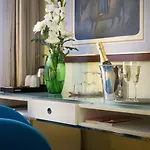 Three Storks Hotel 5*