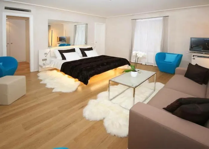 Three Storks Hotel 5*